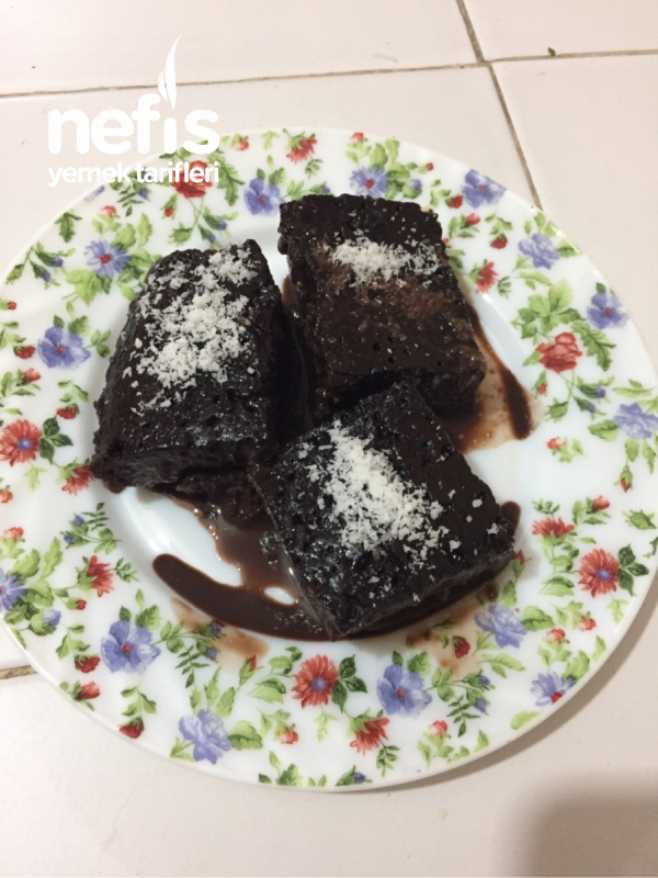 Yumuşacık Kakaolu Islak Kek Nefis Yemek Tarifleri