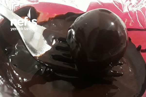 Muzlu Çikolata Topları Nefis Yemek Tarifleri