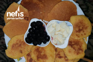 Kahvaltılık Minik Mısır Unu Ekmeği Tarifi