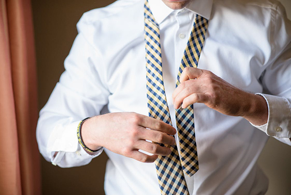 kravat nasıl bağlanır resimli gösterim