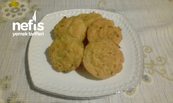 Düşük Proteinli Tuzlu Kek Nefis Yemek Tarifleri