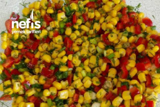 Mısırlı Renk Cümbüşü Salatası Tarifi