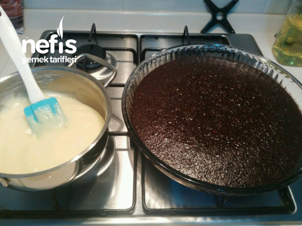 Islak Kekli Pasta Nefis Yemek Tarifleri