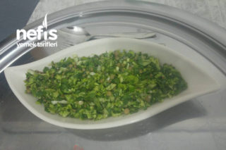 Yeşillik Salatası Tarifi