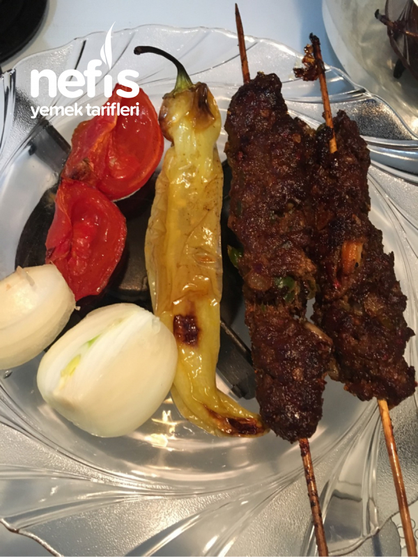 Acılı Adana Kebap