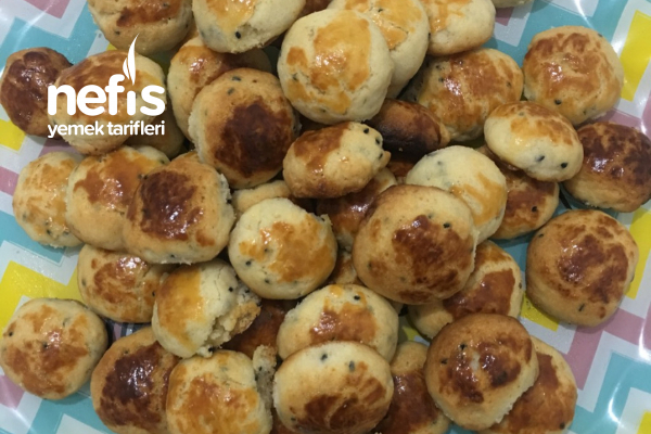 Tuzlu Çörek Otlu Kurabiye (Ağızda Dağılan) Nefis Yemek Tarifleri