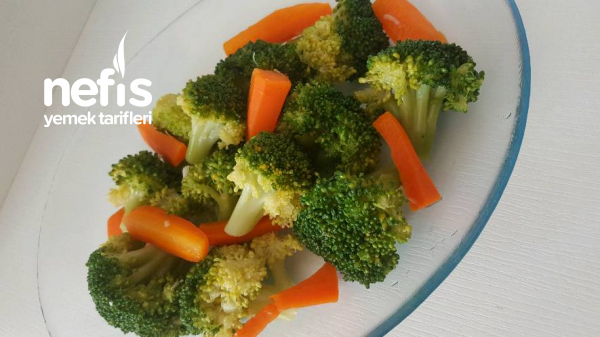 Olay Soslu Diyete Uygun Brokoli Salatası