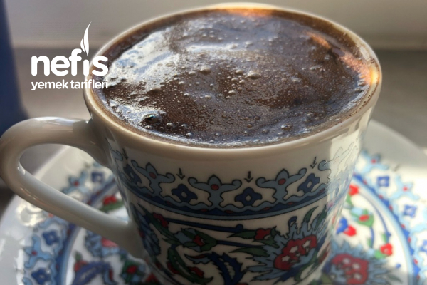Aromalı Türk Kahvesi ( Maden Suyuyla ) Nefis Yemek Tarifleri