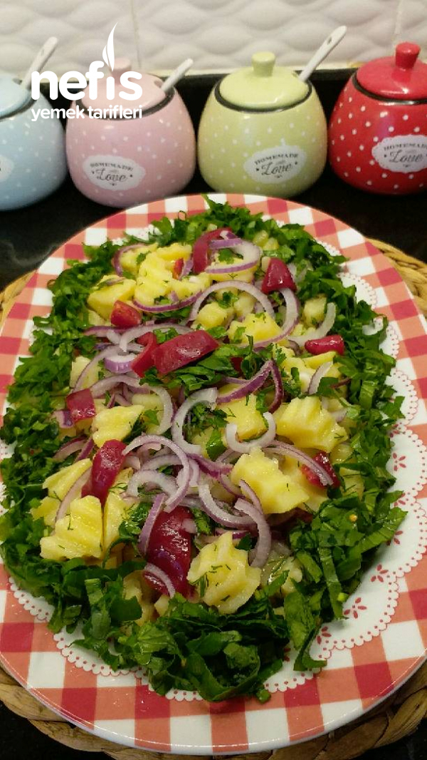 Süper Lezzetli Patates Salatası