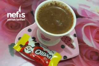 Sütlü Damla Çikolatalı Türk Kahvesi Tarifi