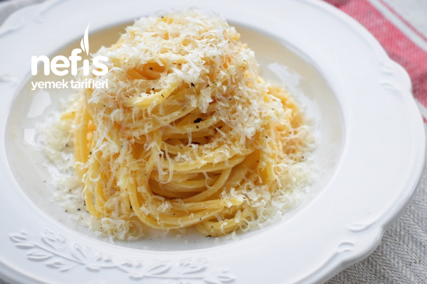 Cacio E Pepe Peynir Ve Karabiber Spagetti 3 Malzemeli