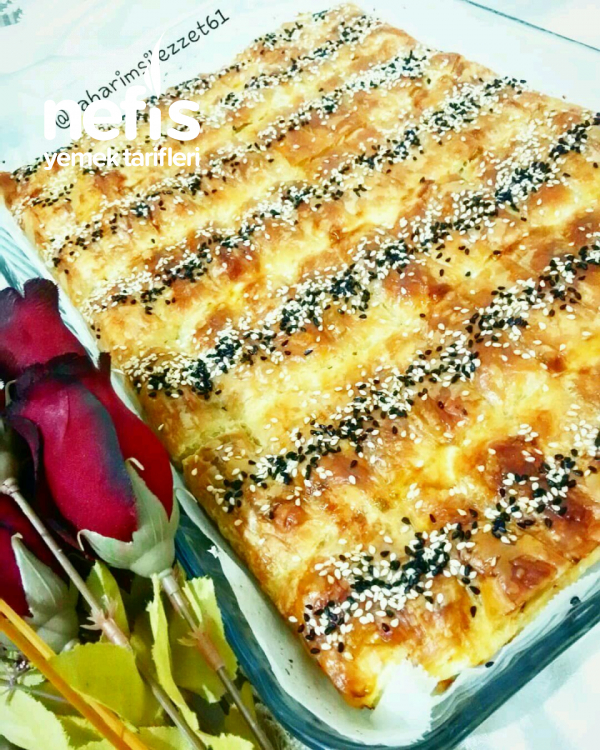 Baklavalık Yufkadan Nefis Peynirli Börek Nefis Yemek Tarifleri 5218602