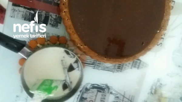 Tart Kalıbında Karamelli Kek Nefis Yemek Tarifleri