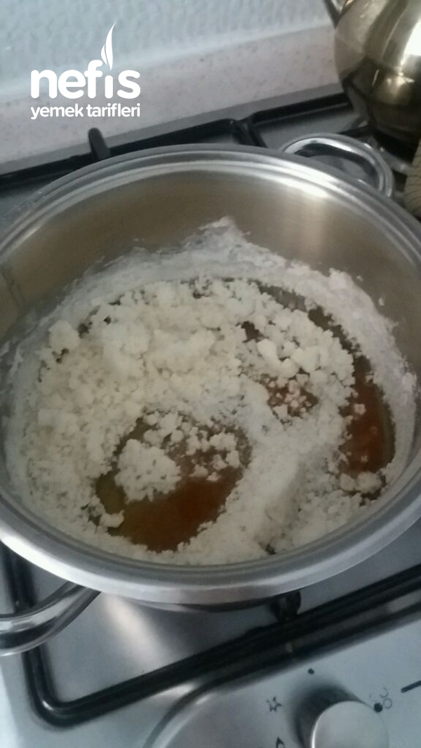 Tart Kalıbında Karamelli Kek Nefis Yemek Tarifleri