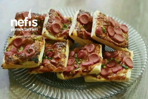 Milföy Hamurundan Minik Pizza Tarifi