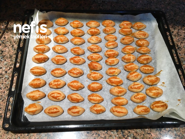 Teremyağlı Bayatlamayan Kıyır Kıyır Kurabiye Nefis Yemek Tarifleri