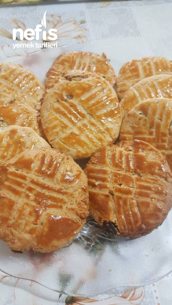 Teremyağlı Pastane Usulü Kuru Üzümlü Kurabiye Nefis Yemek Tarifleri