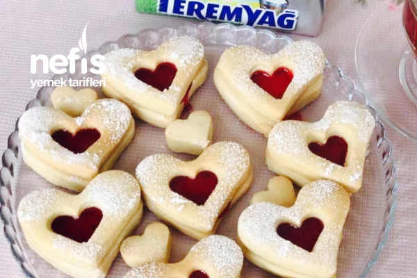 Teremyağlı Reçelli Kalpli Kurabiye Nefis Yemek Tarifleri