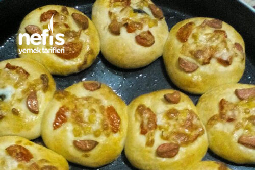 Mini Pizza Poğaça (Tam Tutan Tarif) Tarifi