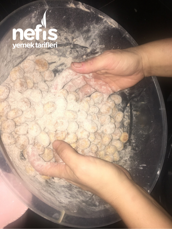 Tarçınlı Fındık Kurabiye Nefis Yemek Tarifleri 5281104