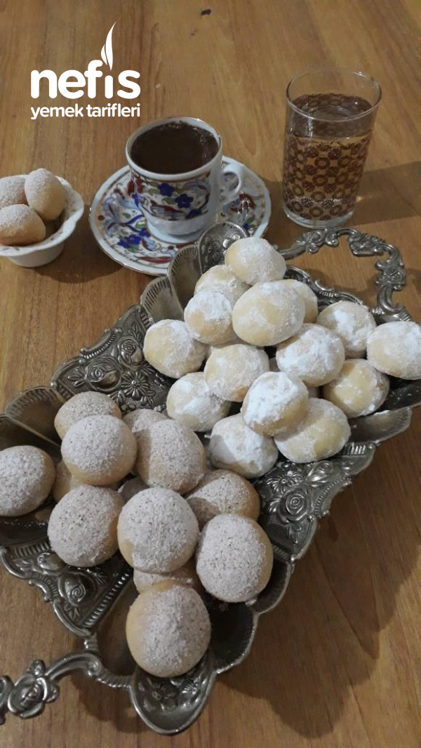 Teremyağlı Lokmalık (Kahve Yanı) Kurabiyeler Nefis Yemek Tarifleri