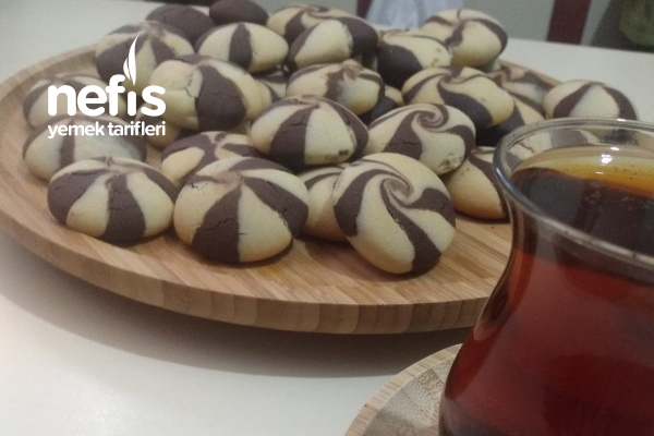 İki Renkli Kurabiye Nefis Yemek Tarifleri 5308436
