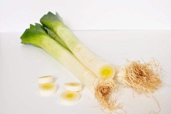 Pırasa Kaç Kalori? Çorbası, Böreği, Yemeği Kaç Kalori? Tarifi Pırasa Kaç Kalori? Çorbası, Böreği, Yemeği Kaç Kalori? Tarifi