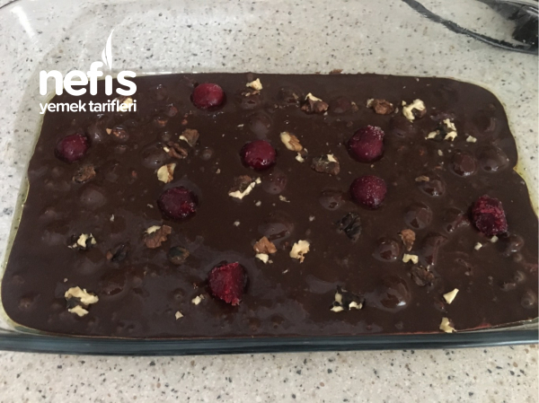 Şekersiz Vişneli Fit Browni