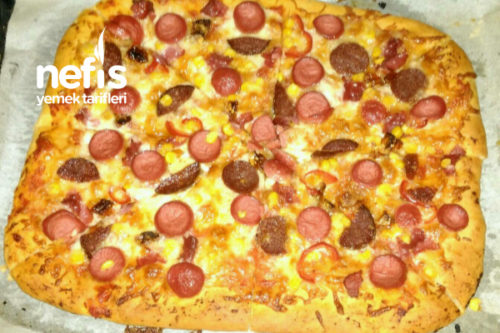 Hazır Tadında Pizza Tarifi (Pişman Olmazsınız Çıtır Çıtır Oluyor