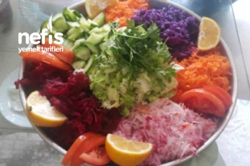 Renk Kuşağı Salatası (Pancarlı) Tarifi