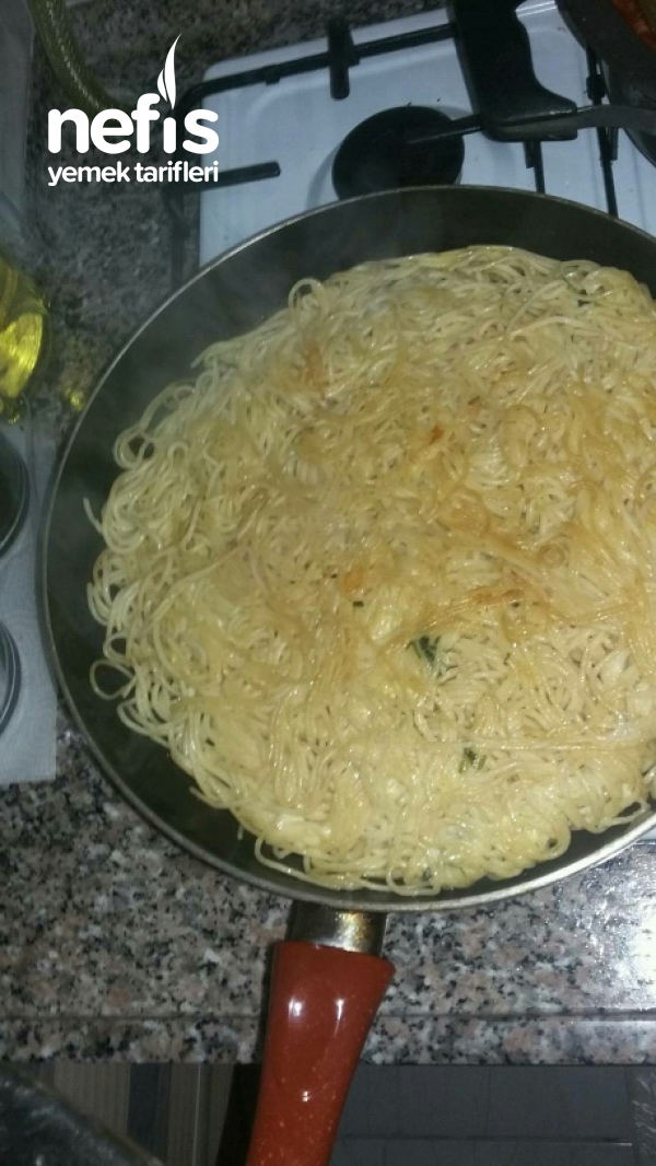 Omlet Spagetti
