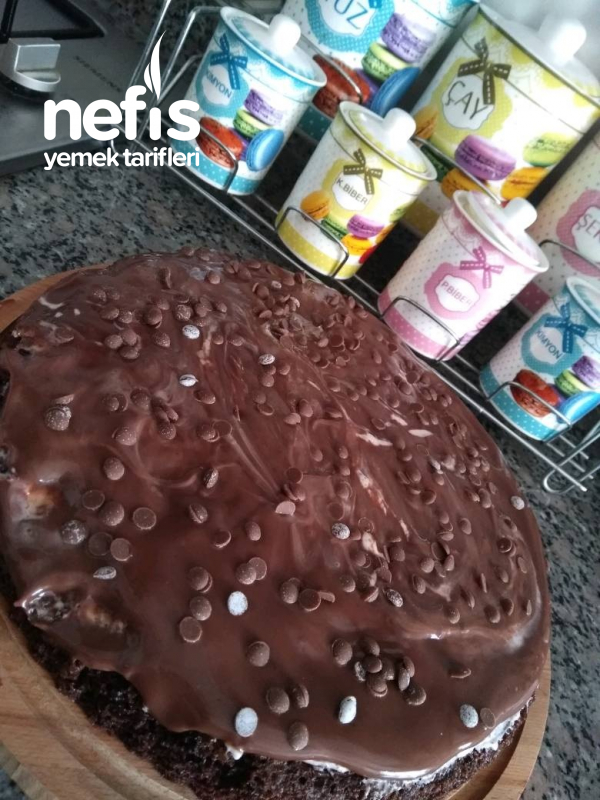 Tart Kalıbında Ağlayan Pasta Nefis Yemek Tarifleri 5384039