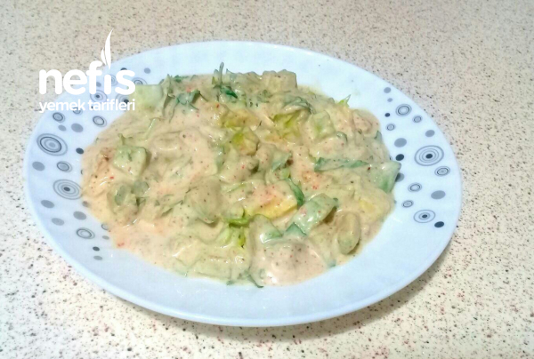 Avakado Salatası (Diyet)