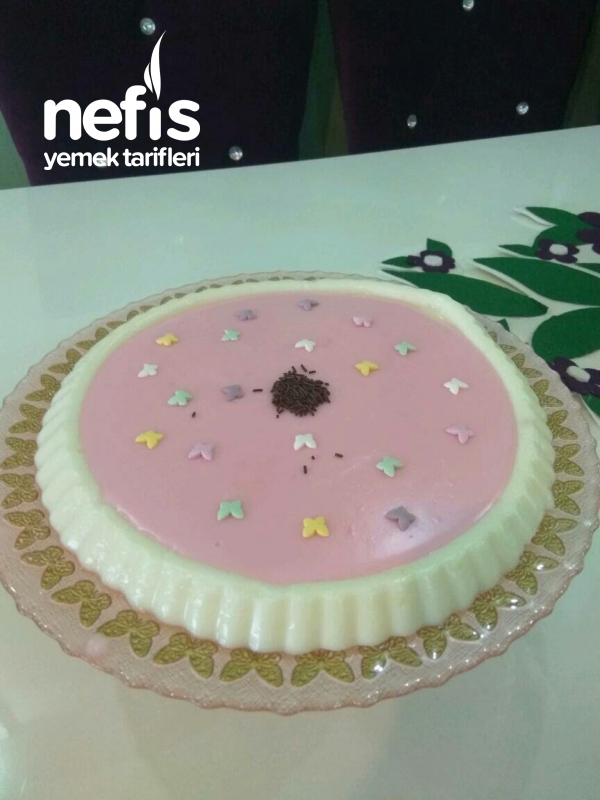 Çilekli Muhallebili Pasta Nefis Yemek Tarifleri 5411232