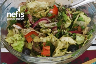 Dünyanın En Lezzetli Salatası Tarifi