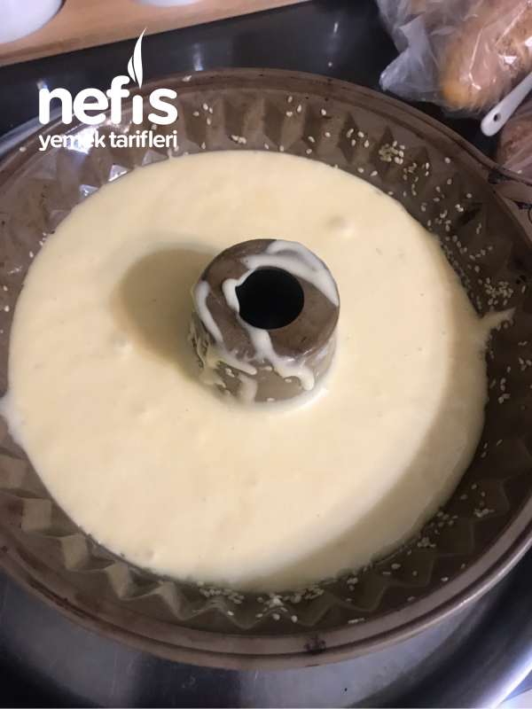 Hindistan Cevizli Sürpriz Kek Nefis Yemek Tarifleri 5435369