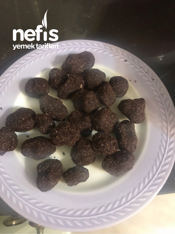 Hindistan Cevizli Sürpriz Kek Nefis Yemek Tarifleri 5435369