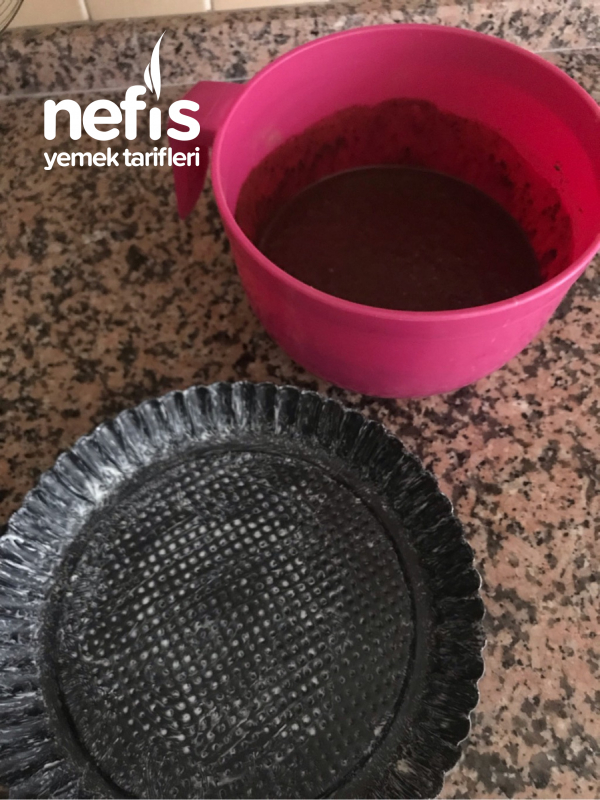 Tart Kalıbında Muhallebili Kek ( Denemeyen Pişman Olur ) Nefis Yemek