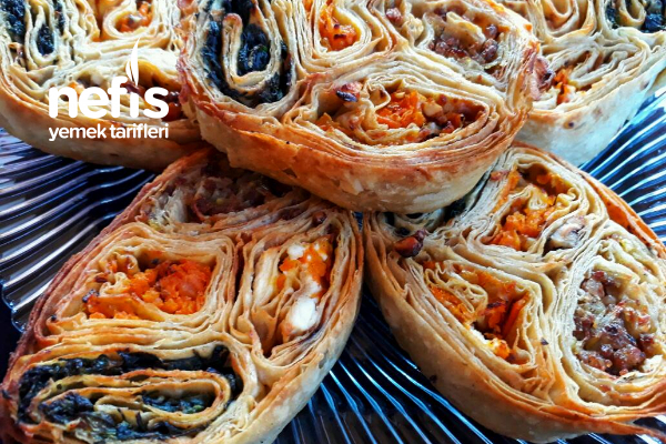 Çok Renkli Börek