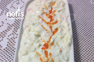 Kabaklı Havuçlu Yoğurt Salatası Tarifi