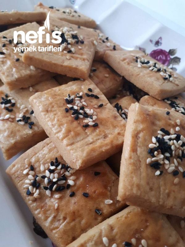 Kıyır Kıyır Tuzlu Kurabiye Nefis Yemek Tarifleri 5483065