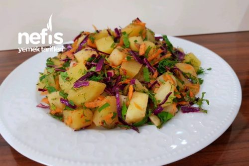 Patates Salatası (Lezzet ve Renk Cümbüşü) Tarifi