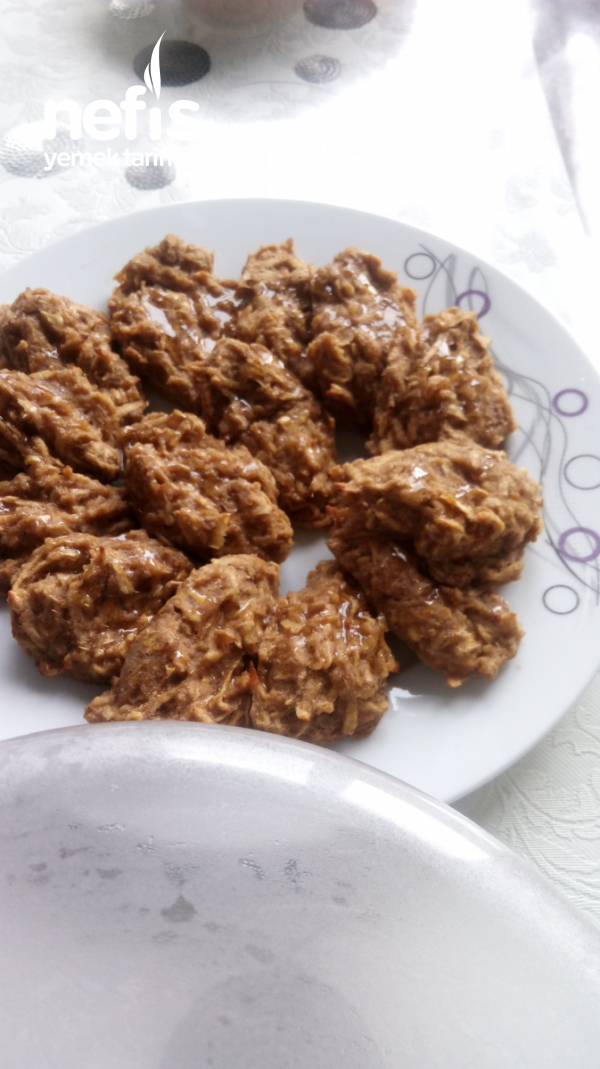 Elmalı Yulaf Unlu Kaşık Kek Nefis Yemek Tarifleri