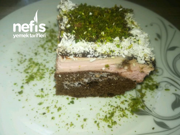Gülümseten Pasta Nefis Yemek Tarifleri