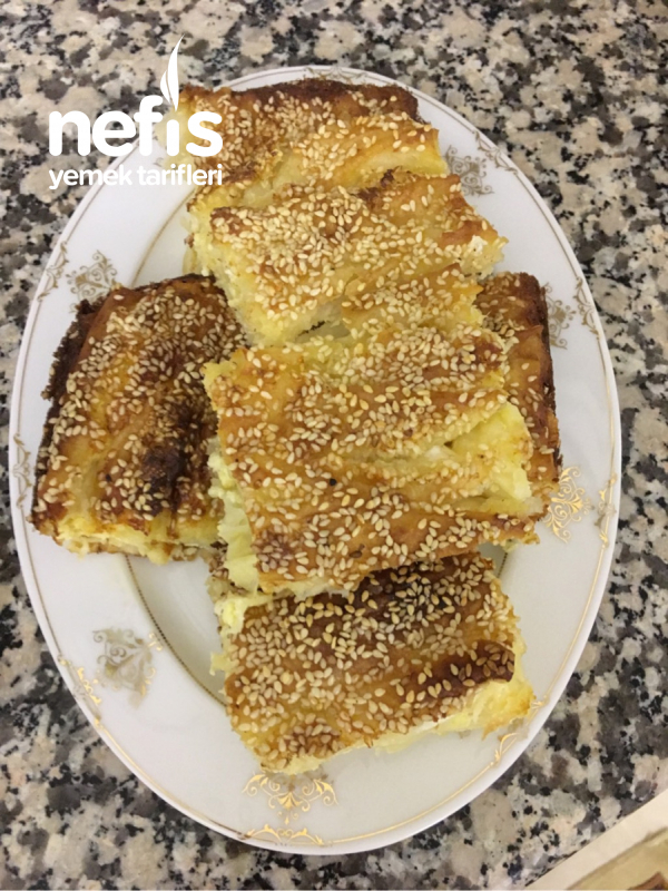 Kırma Böreği (Bulgaristan Göçmeninden) Nefis Yemek Tarifleri