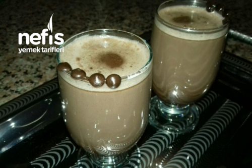 Damla Çikolatalı Sütlü Kakao Sıcak İçecek Tarifi