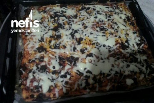 Fırında Nefis Pizza Tarifi