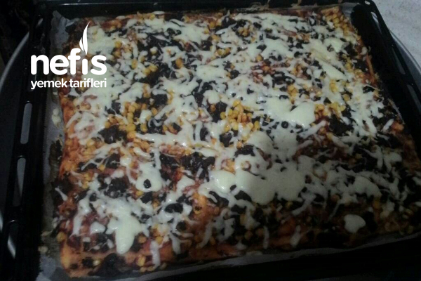 Fırında Nefis Pizza