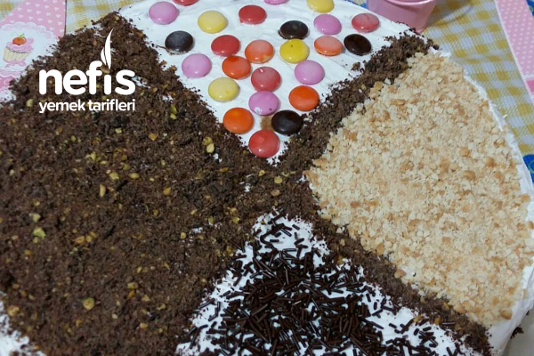 Kek Görünümlü Bisküvili Pasta Nefis Yemek Tarifleri 5530569