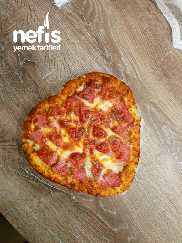 Kalpli Pizza (sevgililer Gününe Özel)